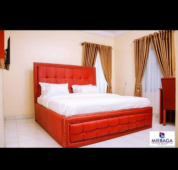 MIEBAGA HOTEL, OFF EAST-WEST ROAD, CHOBA UNIPORT. PORT HARCOURT, RIVERS STATE. For Easy Bookings And Reservations, Please Contact Cloza App Representative On Call And Watsapp. Details Below