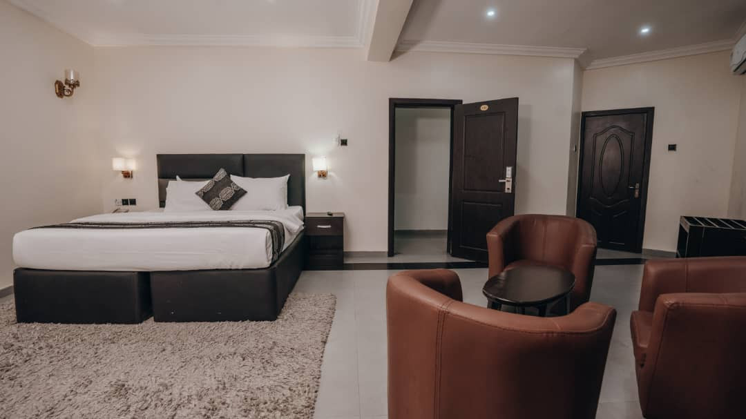 FRESH SPRING HOTEL AND TOWERS, NO 49 AKPA UBE STREET, OFF IBB WAY, UYO. AKWAIBOM.For Easy Bookings And Reservations, Please Contact Our Cloza App Representative On Call And Watsapp. Details Below