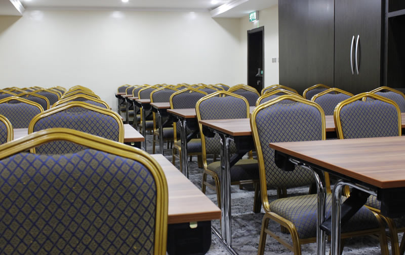 SHORE GATE HOTEL, IKEJA GRA LAGOS   CONFERENCE ROOM 2 . For Easy Bookings And Reservations, Please Contact Cloza App Representative On Call And Watsapp. Details Below