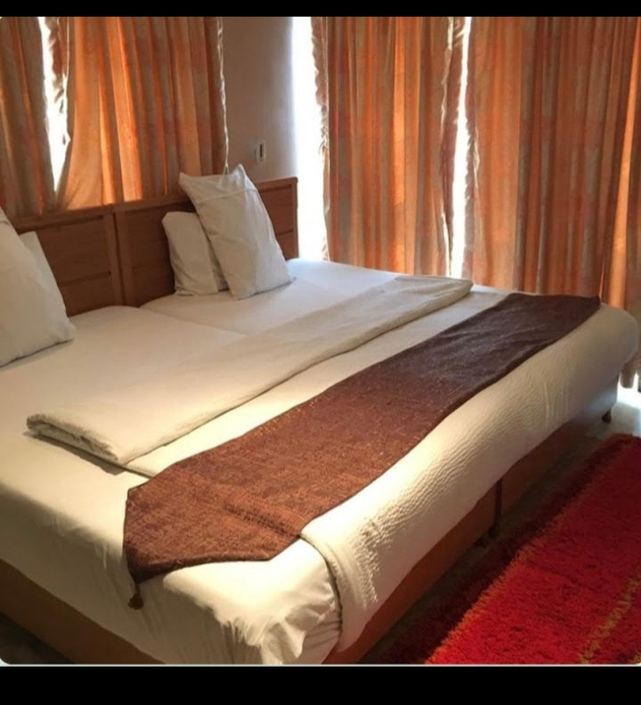 FREEMANS HOTEL , CALABAR, CROSS RIVER STATE. For Easy Bookings And Reservations, Please Contact Our Cloza App Representative On Call And Watsapp. Details Below
