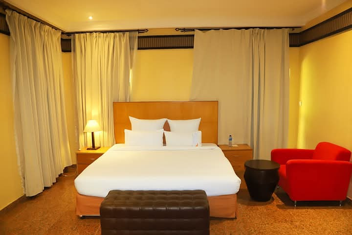 Ibom Hotels & Golf Resort, Nwaniba Road, Uyo, Akwa Ibom State. For Easy Bookings And Reservations, Please Contact Our Cloza App Representative On Call And Watsapp. Details Below