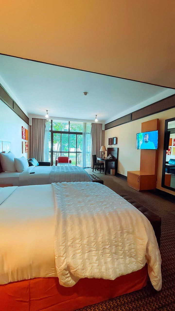 Ibom Hotels & Golf Resort, Nwaniba Road, Uyo, Akwa Ibom State. For Easy Bookings And Reservations, Please Contact Our Cloza App Representative On Call And Watsapp. Details Below